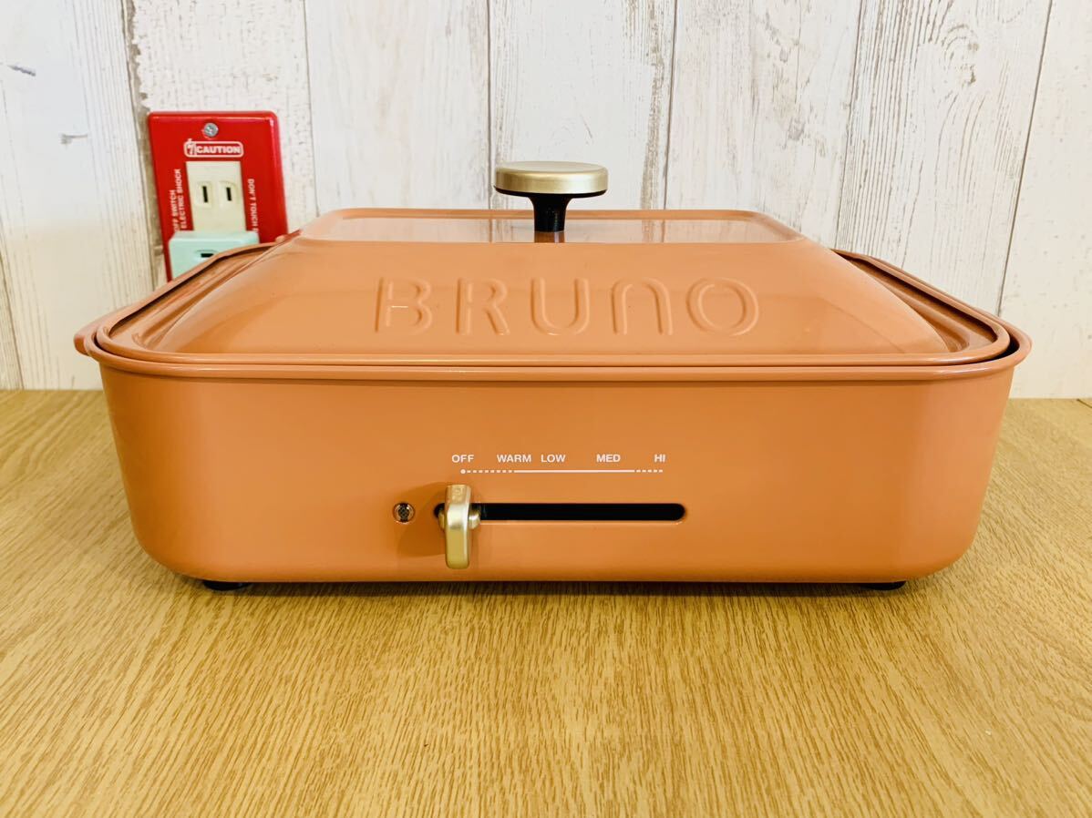 BRUNO ブルーノ コンパクトホットプレート チリレッド 限定色 　BOE021 たこ焼きプレート 平面プレート バラエティプレート_画像2