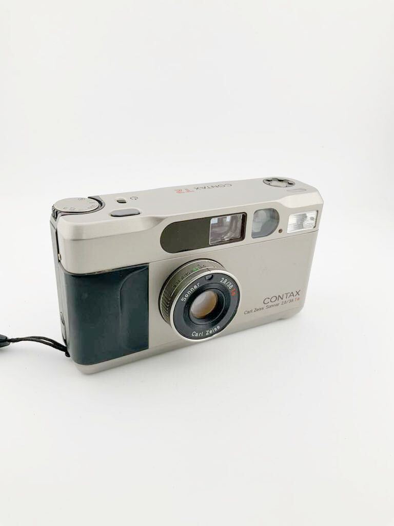 コンタックス Contax T2 Carl Zeiss Sonnar 38mm F2.8 T* コンパクトフィルムカメラ 通電確認済み(k5525-n82)
