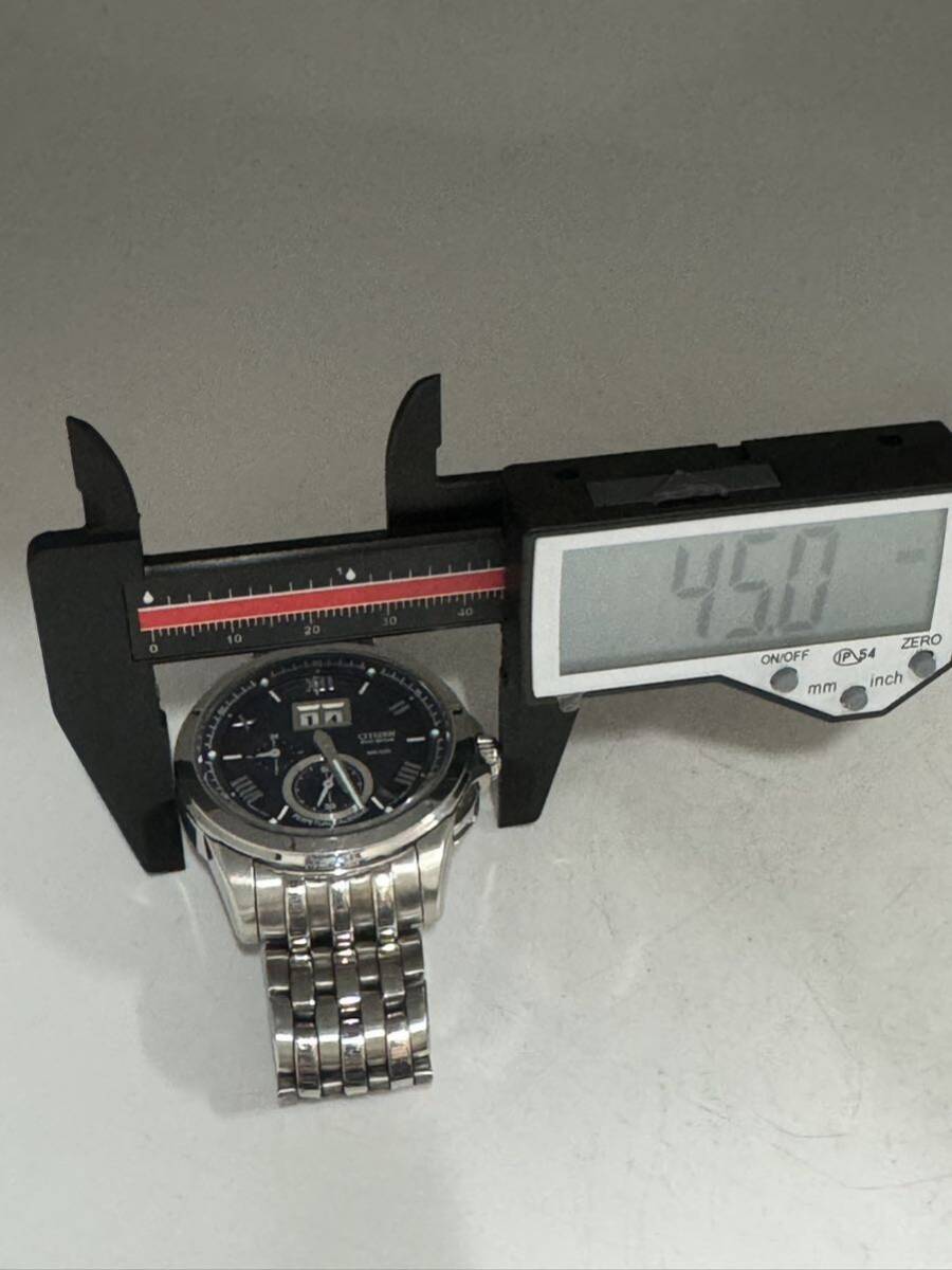  CITIZEN シチズン エコドライブ　E310-S04282 ビッグデイト メンズ ソーラー腕時計 稼働品 ブルー文字盤【k3204】_画像7