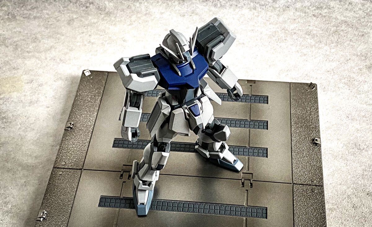 【完成品】 塗装改修 EG ストライク ガンダム ディアクティブ モード ガンダムSEED freedom フリーダム 1/144 の画像4