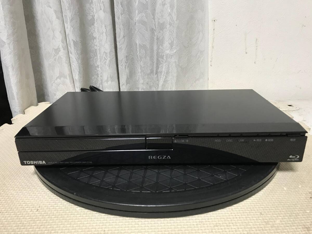 M2203 TOSHIBA 東芝 ブルーレイレコーダー DBR-C100 動作品　全国送料無料_画像1