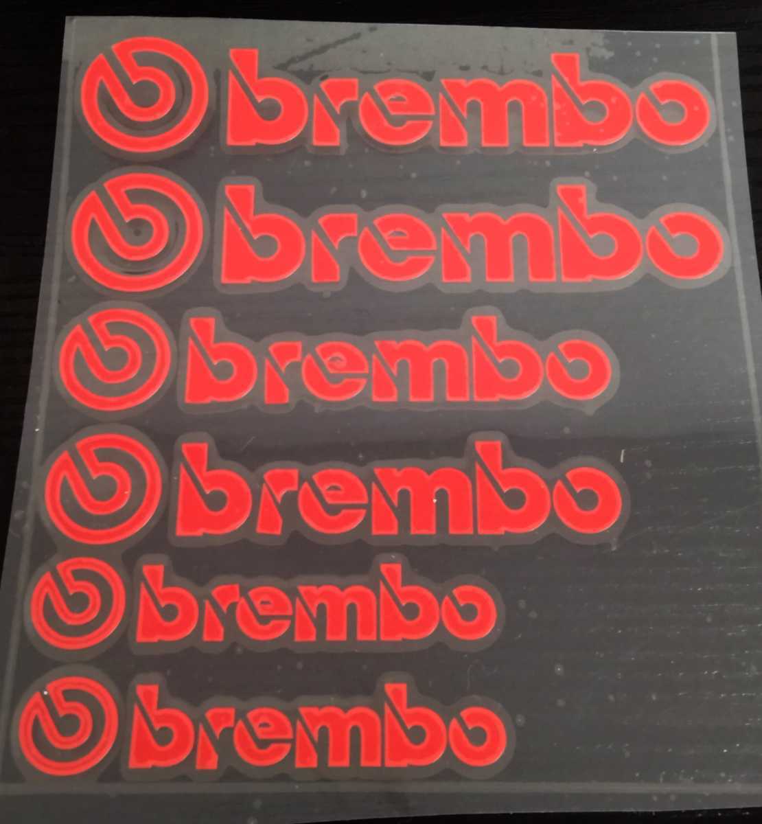 送料無料 brembo ブレンボ 耐熱 赤 レッド ブレーキキャリパー 文字だけ残る ステッカー エンブレム シール 6枚セットの画像1