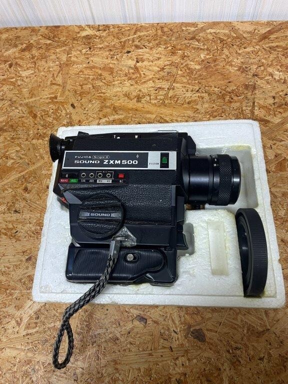  Fuji kaFUJICA Single-8 SOUND ZXM500 camera 8 millimeter 