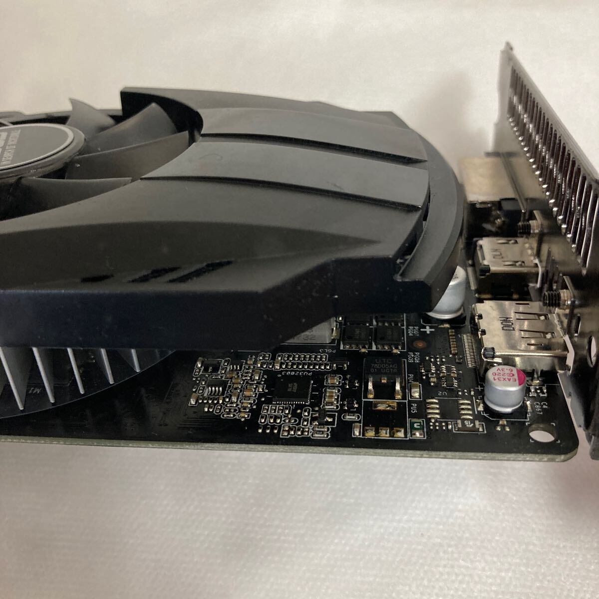 ASUS PH-GTX1050 TI-4G グラフィックボード　中古　2 _画像5