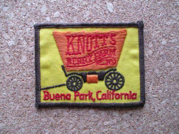 70s ナッツベリーファームBuena Park California遊園地Knott's BERRY FARMワッペン/西部劇ほろ馬車PATCH幌ホロUSAビンテージ荷馬車 D21_画像1
