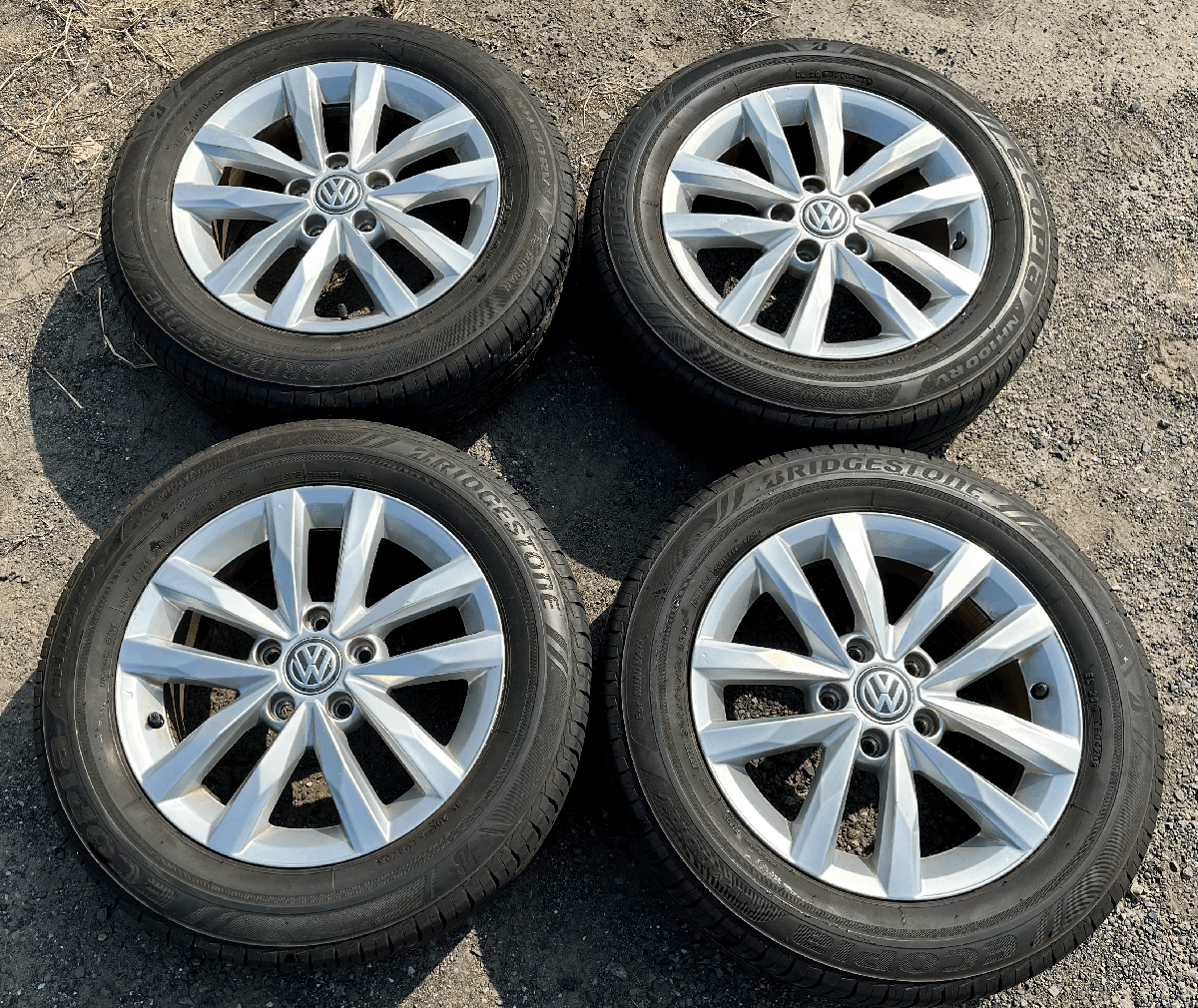 VOLKS WAGEN 　16インチ 6.5J 112 5H BRIDGESTONE ラジアル 205/60/16　管092_画像1