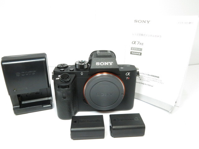 【 美品 6444ショット 】SONY α7RII ボディー ILCE-7RM2 純正予備バッテリー付 ソニー [管SO2580]