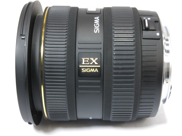 【 中古品】SIGMA 10-20mm F4-5.6 DC HSM キヤノン EF用 レンズ 純正フード付き シグマ [管SI2586]の画像2