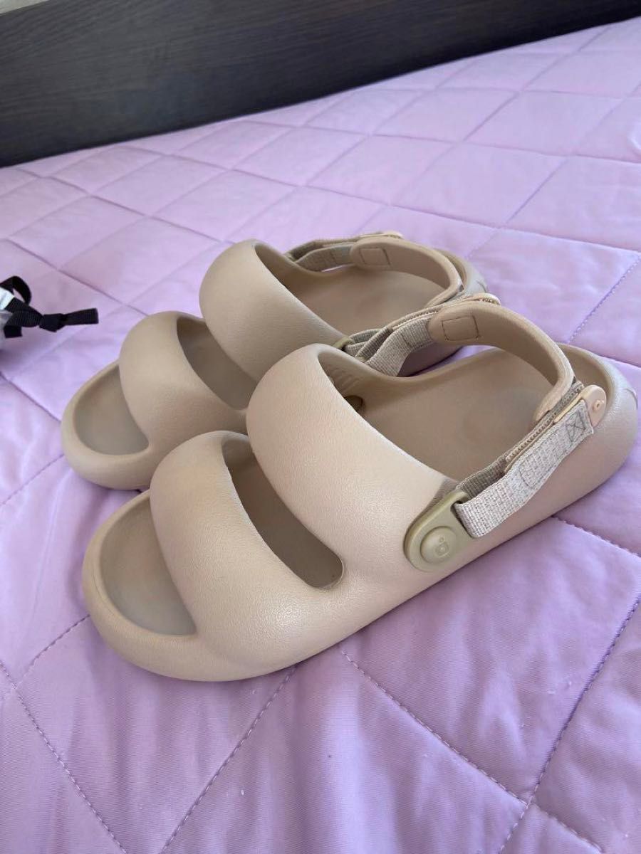 ベージュ posee EVA 厚底 サンダル マシュマロ air sandals