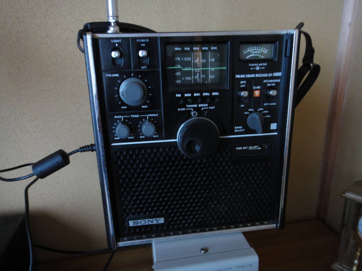 ラジオ SONY ICF-5800 ジャンクの画像2
