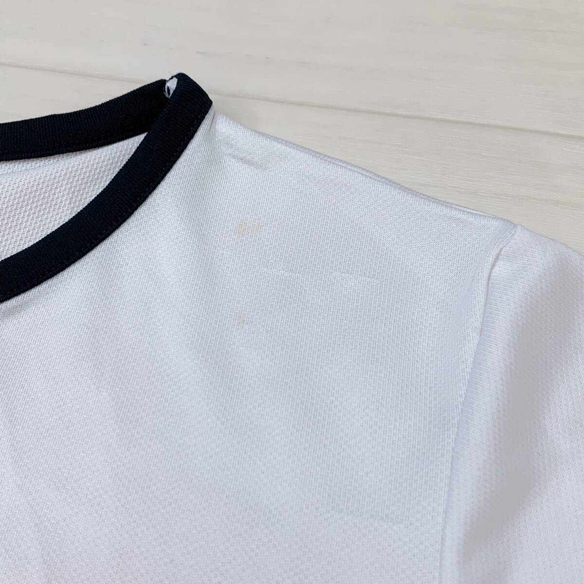 S2886 adidas アディダス レディース Tシャツ 半袖 人気 L 白 ビッグロゴ ストレッチ 万能 スポーティチックスタイル 日本製_画像7