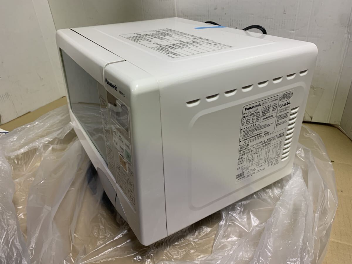 * cheap start! postage included!Panasonic microwave oven erekNE-M152-W white inverter 950W 2010 year made unused goods electrification verification settled *