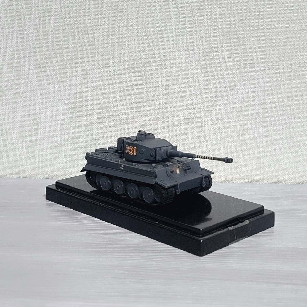 ハセガワ 1/72 ドイツ軍 Ⅵ号戦車 ティーガーI プラモデル 完成品 第二次世界大戦 戦車 タイガー1 四号戦車の画像6