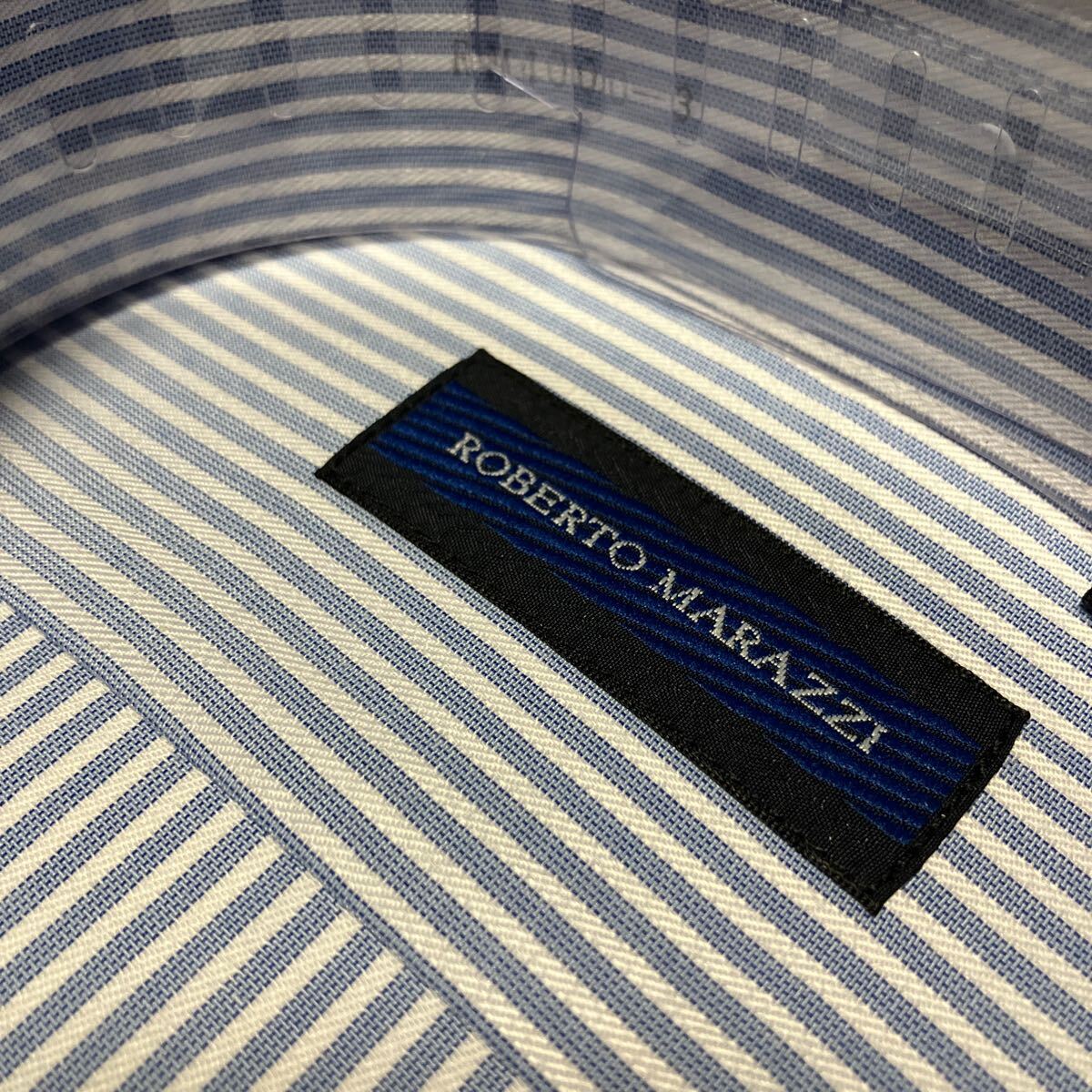 ROBERTOMARAZZI　イージーケア ブルー×ホワイトドビーストライプワイシャツ　ボタンダウン　M(39-84)　 