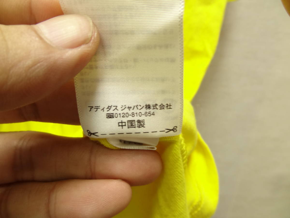 全国送料無料 アディダス ネオ adidas NEO メンズ 綿100％ 黄色X５ストライプ スポーツ 半袖 Tシャツ O(XL)サイズ