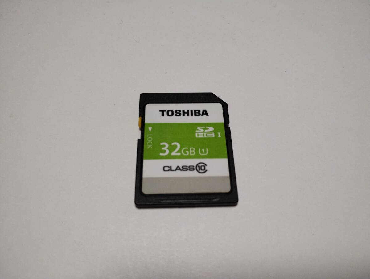 32GB　TOSHIBA　SDHCカード　フォーマット済み　SDカード メモリーカード_画像1