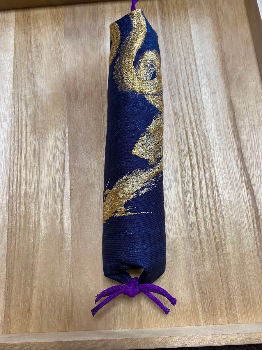 No.18《刀枕》手作り　金龍柄　　長さ約22cm  × 径約5cm程度　　　#日本刀お手入れ品　太刀　脇差　懐剣