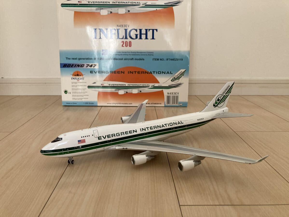 1/200 B747-400 Evergreen международный авиация N493EV in полет Inflight литье под давлением 