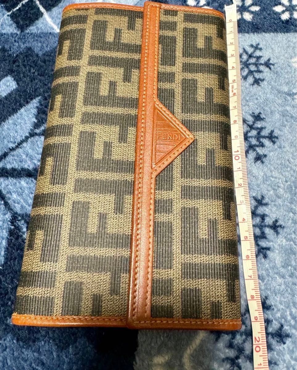 FENDI Long wallet さいぶ 