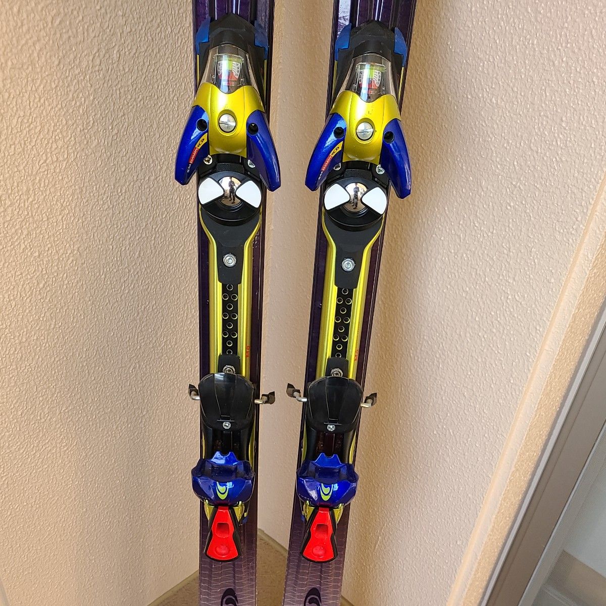 最上級モデル】SALOMON サロモン カービングスキー板 DEMO9 最上級モデル】SALOMON サロモン カービングスキー板 DEMO9