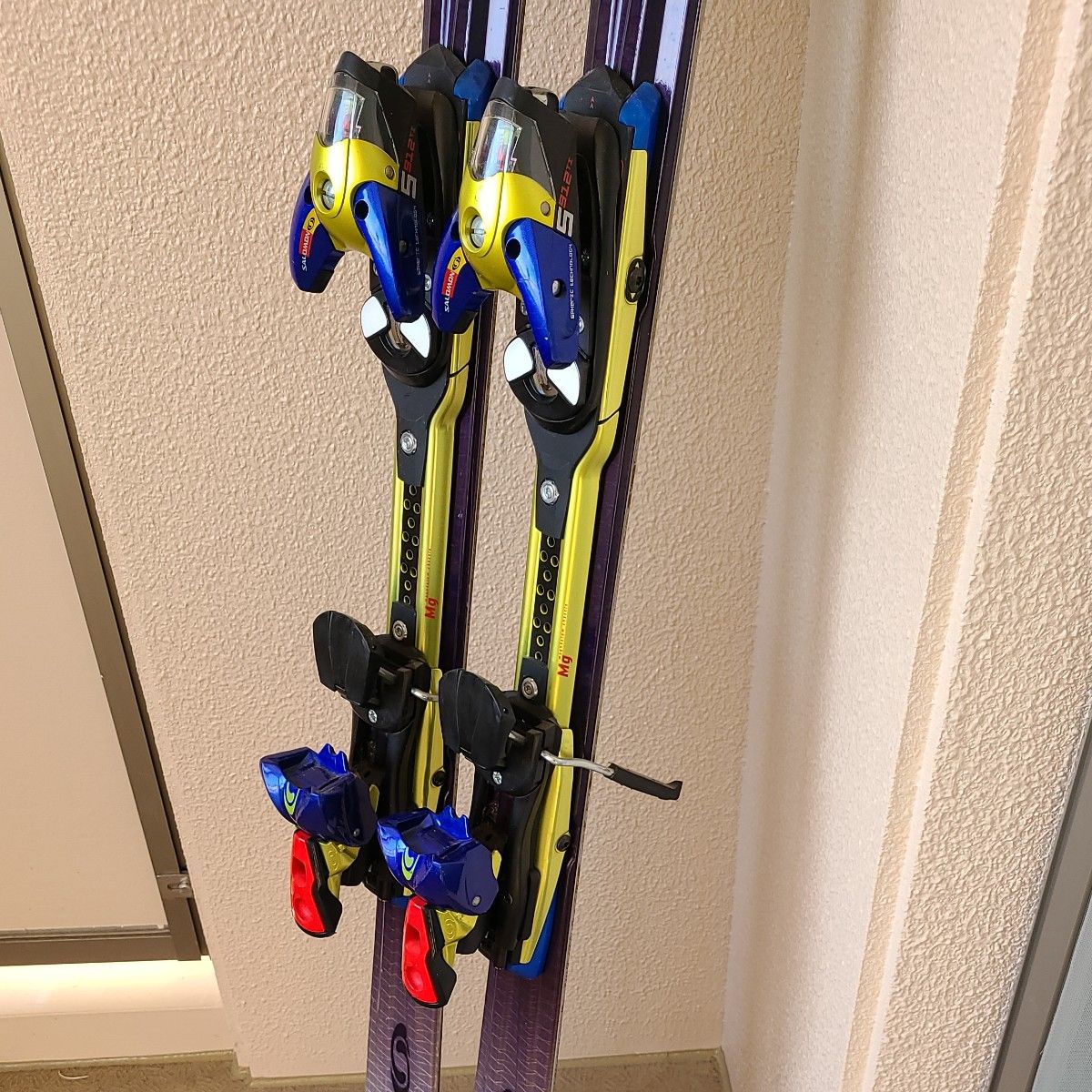 最上級モデル】SALOMON サロモン カービングスキー板 DEMO9 最上級モデル】SALOMON サロモン カービングスキー板 DEMO9