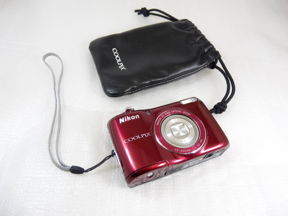 【美品】単三電池2本使用 コンパクトデジカメ Nikon COOLPIX L26 レッド _画像1
