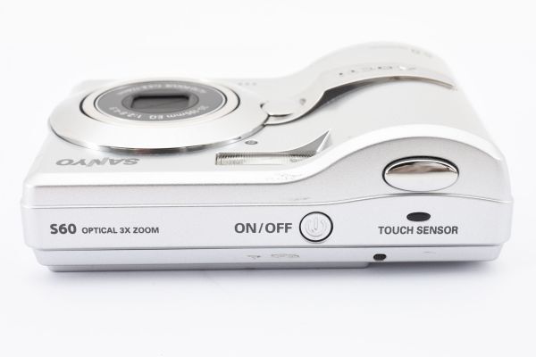 便利な単3電池2本で使用可能 Sanyo Xacti DSC-S60 Silver Compact Digital Camera コンパクトデジタルカメラ / サンヨー ザクティ #5185の画像8