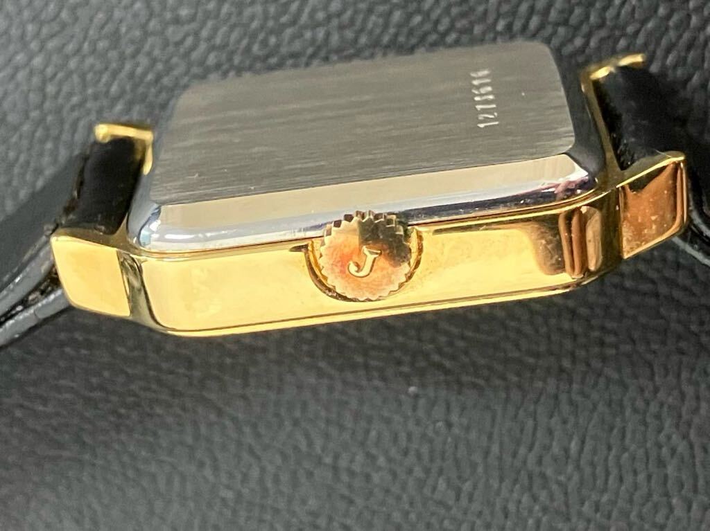JUVENIAju алый a женские наручные часы чёрный циферблат Gold × черный механический завод квадратное 