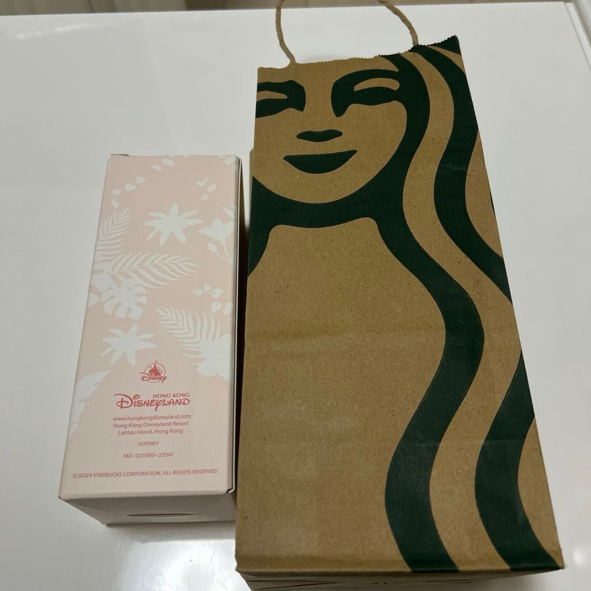 スターバックス限定品リーナベル タンブラー　香港ディズニー