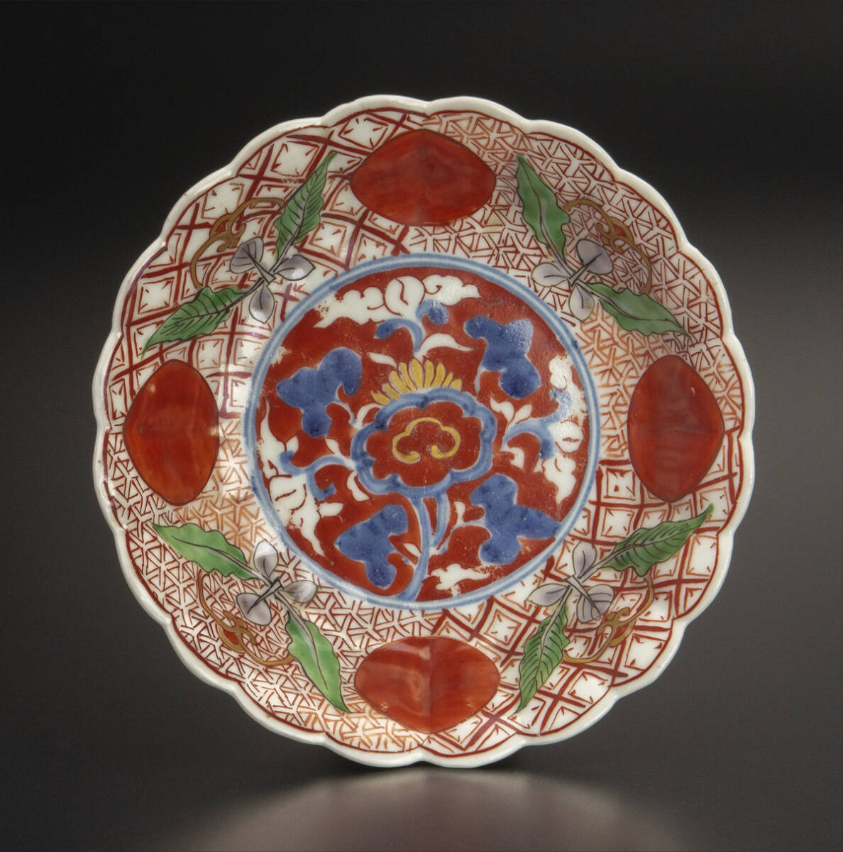 大聖寺伊万里 色絵赤玉瓔珞紋膾皿 古美術 九谷 大聖寺伊万里 色絵赤玉瓔珞紋膾皿 古美術 九谷