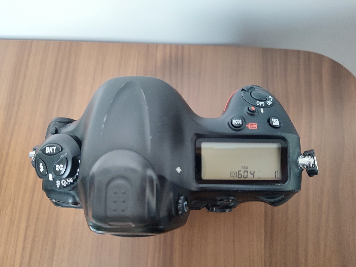 Nikon ニコン D4S ボディ ショット数約23.9万ショット_画像6