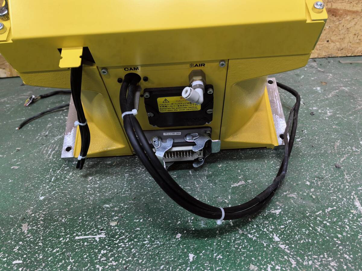 [JH1382] FANUC ファナック M-1iA 0.5A A05B-2553-B350 ゲンコツロボット SYSTEM R-30iA Mate A05B-2440-0311 現状渡し_画像5