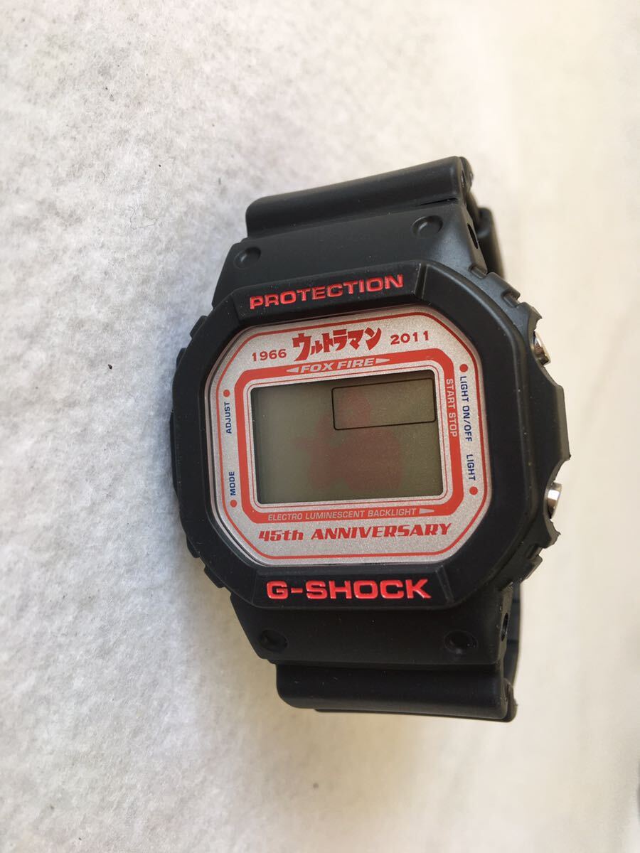 カシオ CASIO ジーショック G-SHOCKクォーツ腕時計 DW-5600VT ウルトラマン シリッズ45周年 動作未確認 No25
