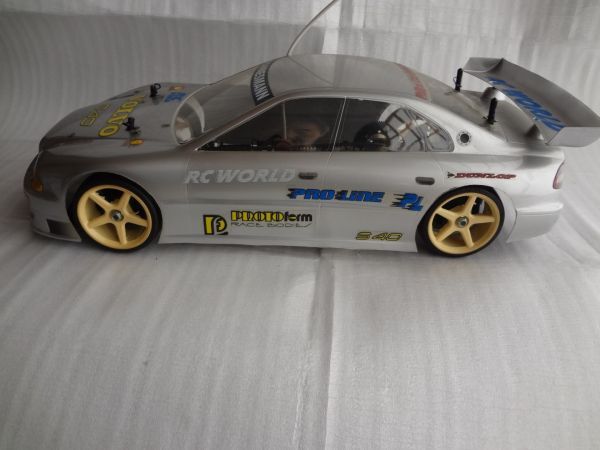 ［5］ヨコモ 1/10 RCカー ボルボ 未走行車_画像3