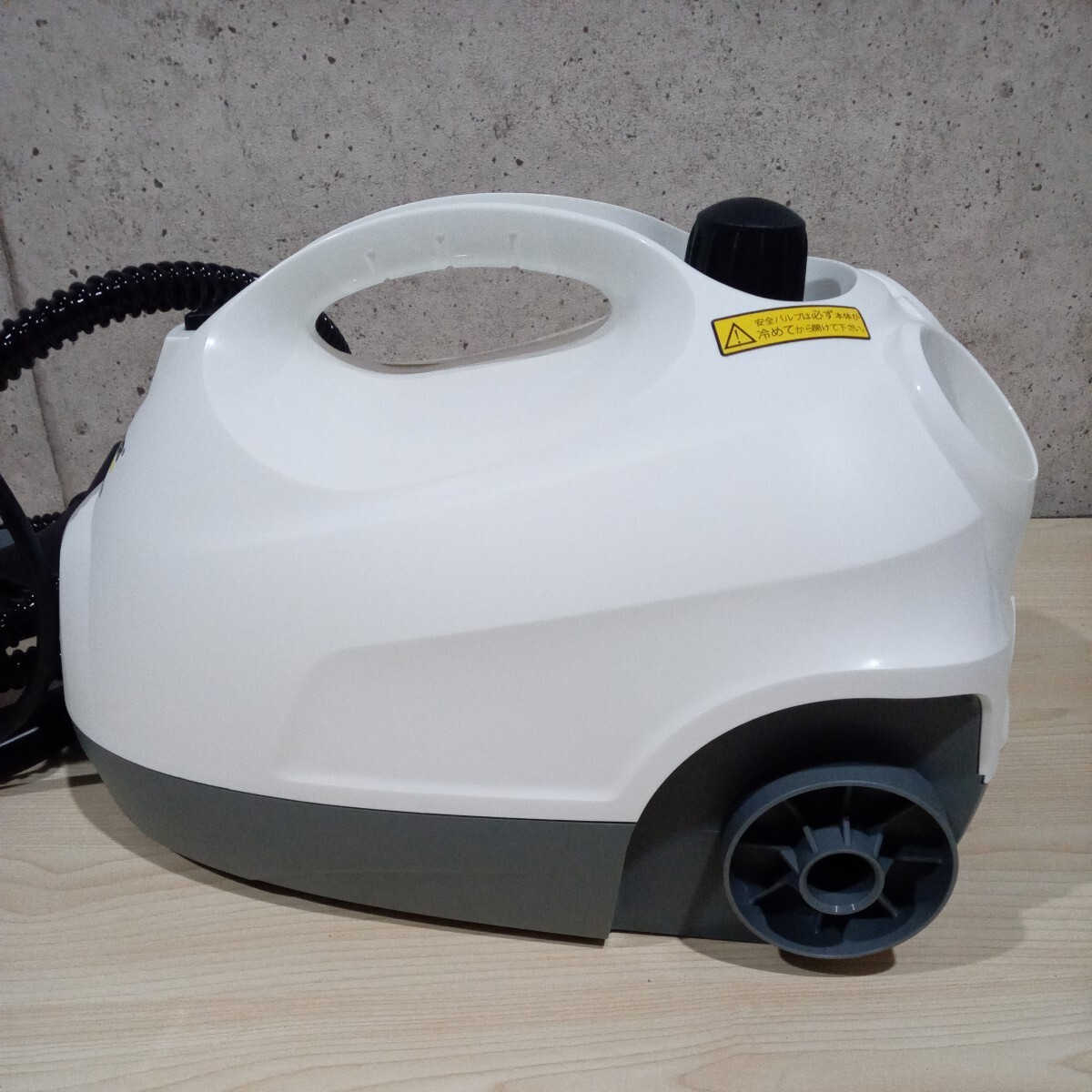 S KF240305 美品 KARCHER ケルヒャー家庭用スチームクリーナー SC 3000 ドイツ製 スチーム 掃除機 家庭用 動作確認済み_画像4