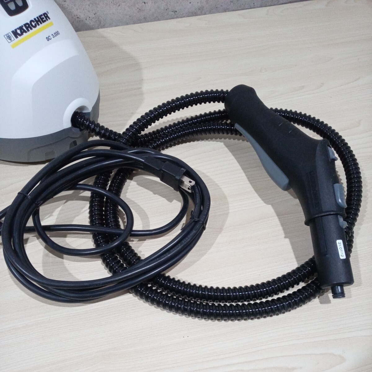 S KF240305 美品 KARCHER ケルヒャー家庭用スチームクリーナー SC 3000 ドイツ製 スチーム 掃除機 家庭用 動作確認済み_画像6