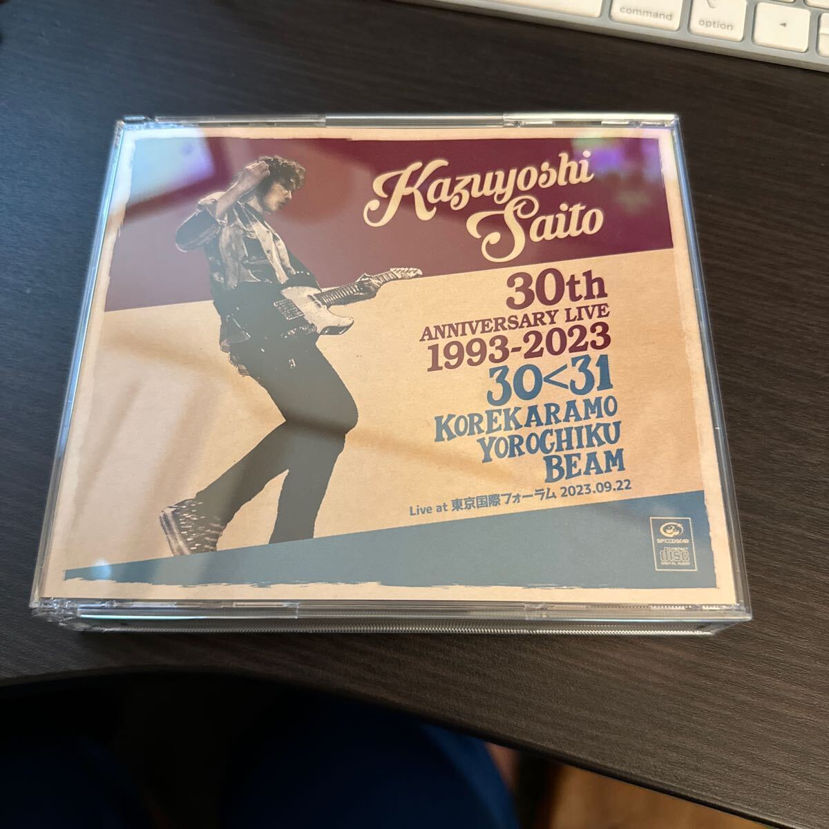 斉藤和義「KAZUYOSHI SAITO 30th Anniversary Live 1993-2023 30〈31 ～これからもヨロチクビーム～ 東京国際フォーラム 」マグネット付き_画像1