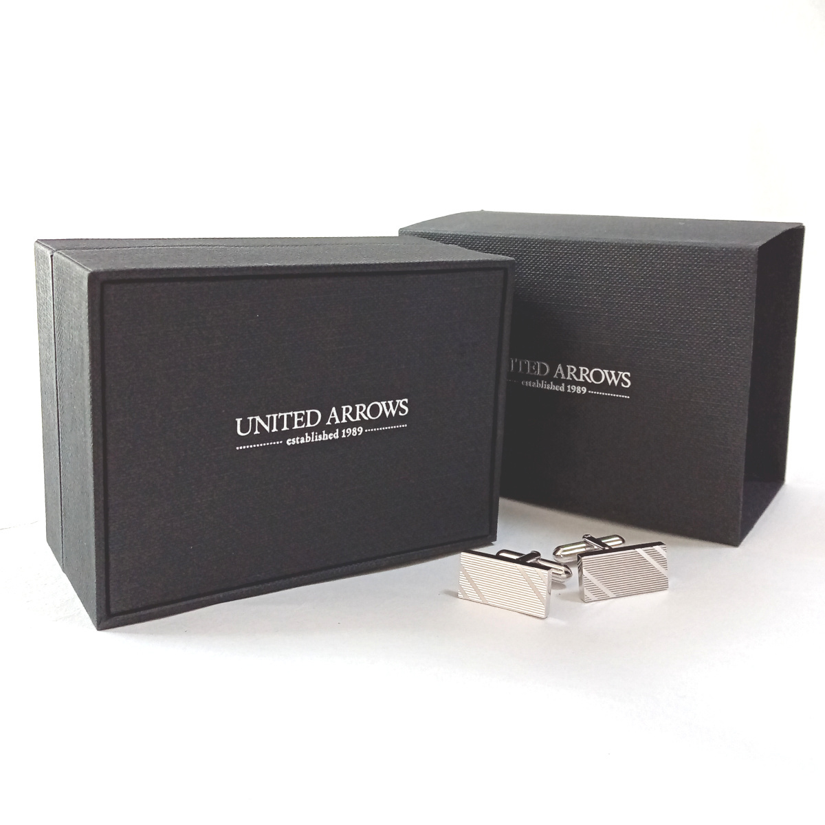 [uac426]UNITED ARROWS United Arrows запонки кафф links серебряный полоса разрезной дизайн 
