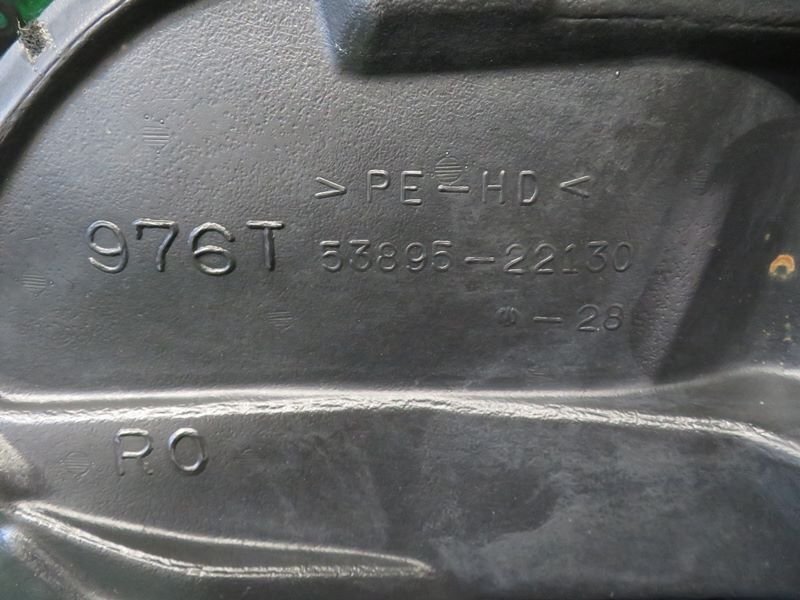 『psi』 トヨタ GX100 マークⅡ 右フロントフェンダーライナーの画像8