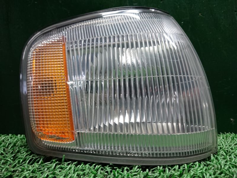 [psi] Toyota GS130 JZS131 Crown right corner lamp Koito 30-181