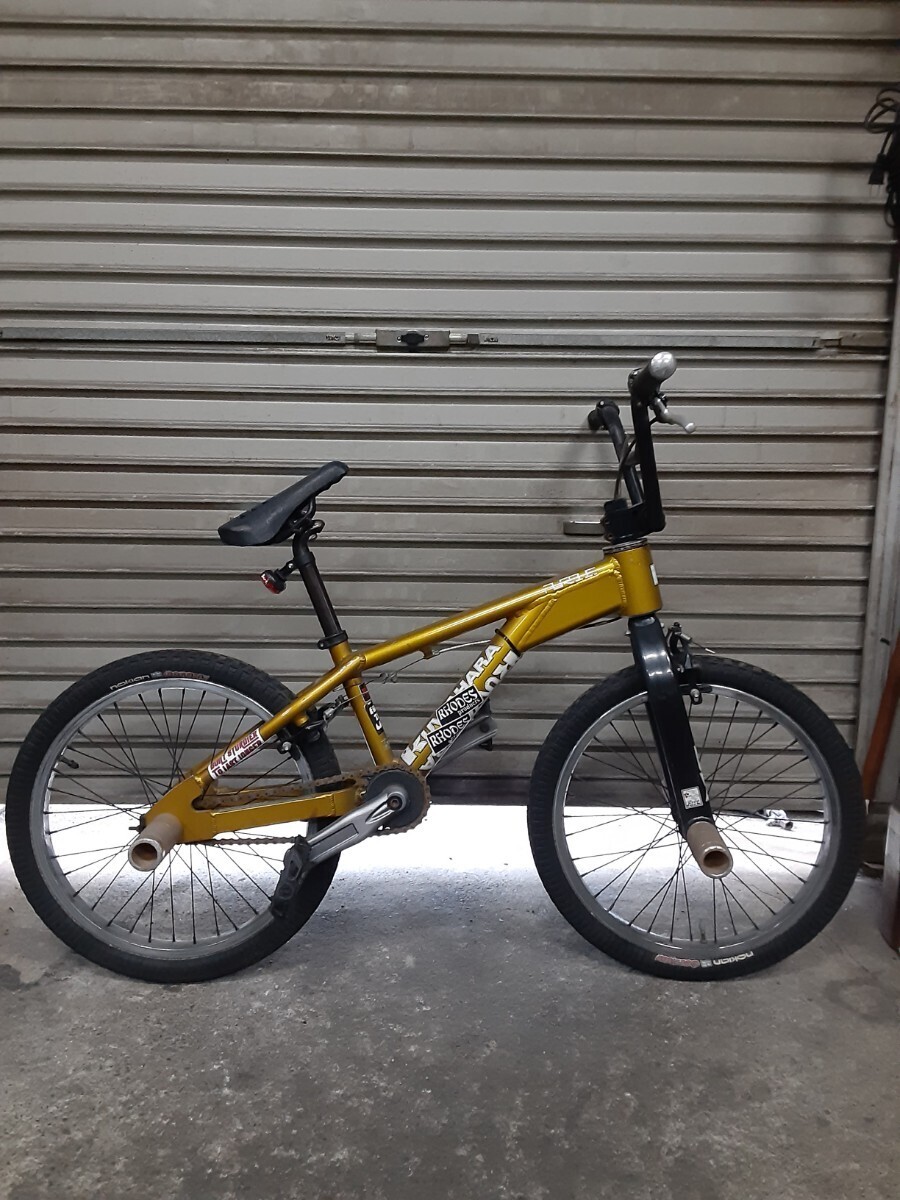 Yahoo!オークション - 希少 KUWAHARA BMX pursue フラットランド Yahoo!オークション - 希少 KUWAHARA BMX pursue フラットランド