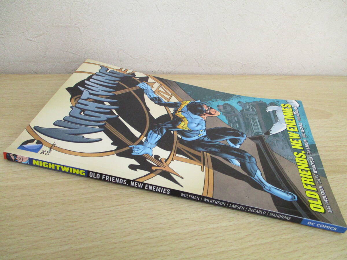 A185  NIGHTWING OLD FRIENDS，NEW ENEMIES DC COMICS S4589の画像1