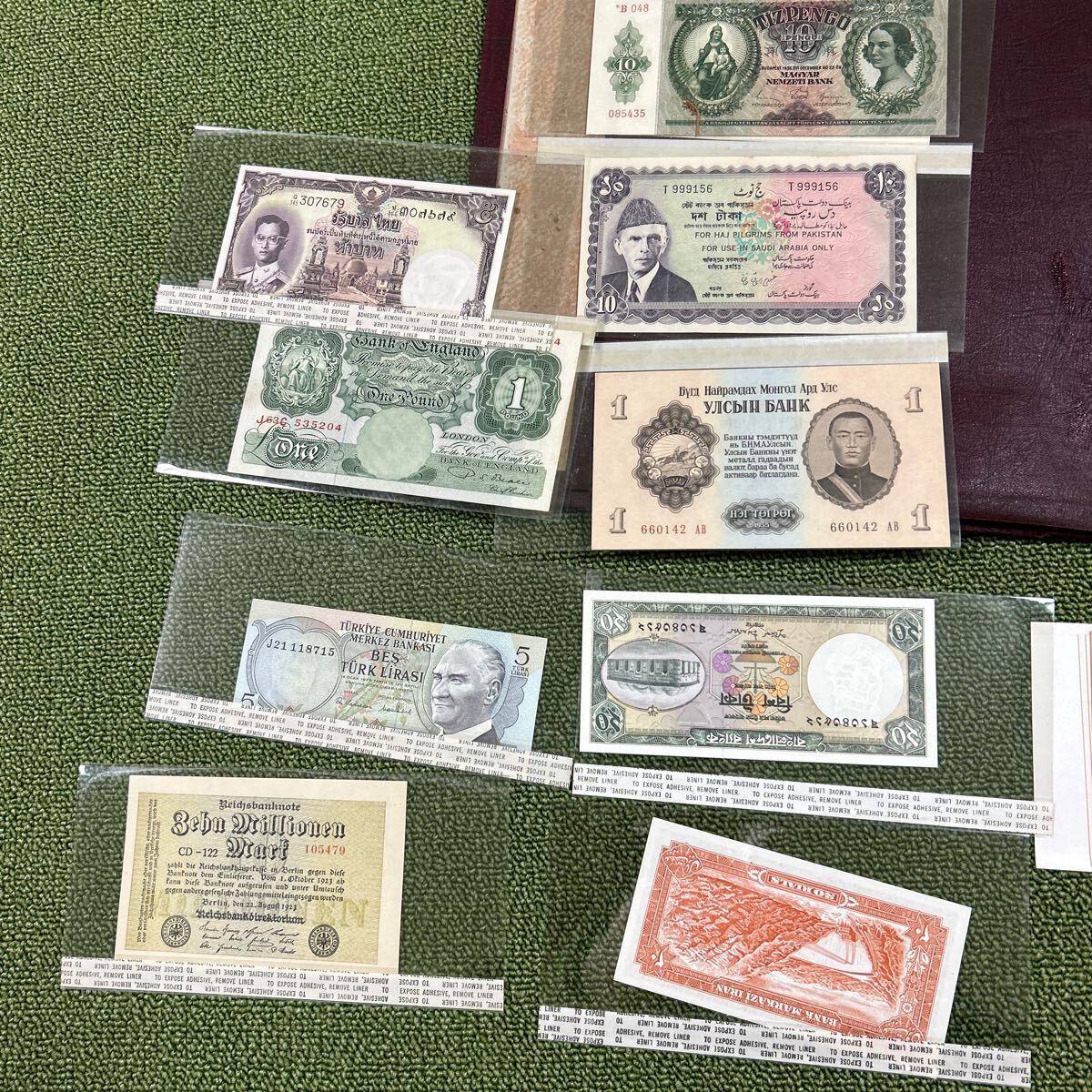 The historic banknotes of the world68枚の画像1