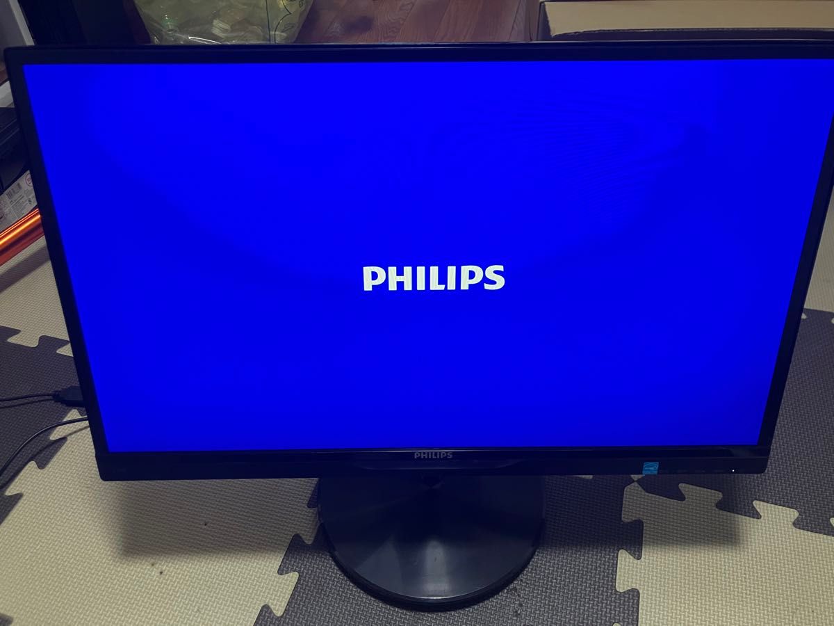 PHILIPS ゲーミングモニター　24インチ