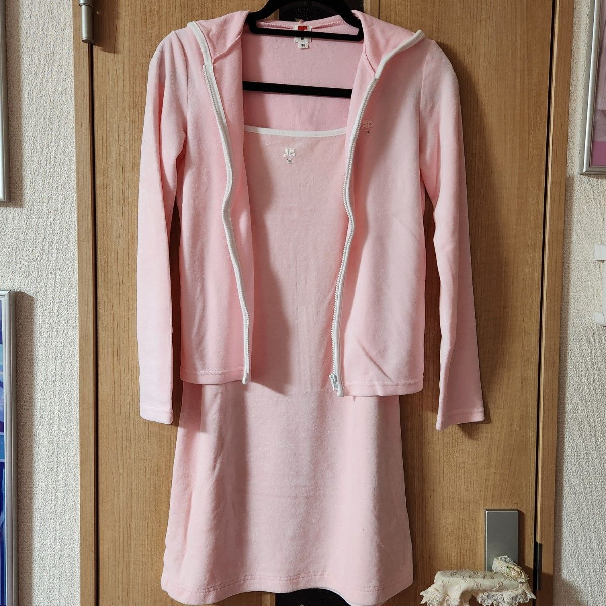 courreges21 パーカーとワンピースのセット クレージュ21 courreges21 パーカーとワンピースのセット クレージュ21