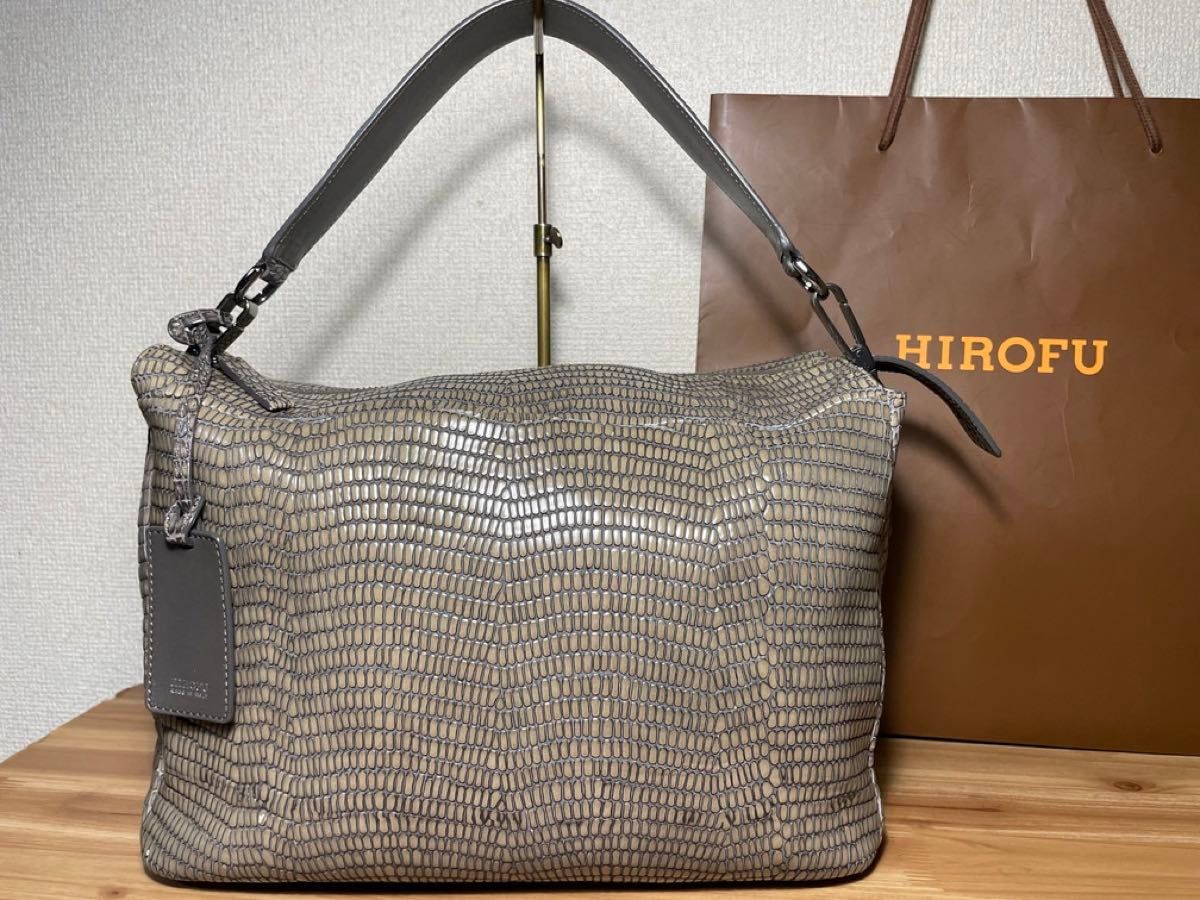 ★ポップアップ限定モデル★  HIROFU    ヒロフ　型押し　ワンショルダー　レザーバッグ