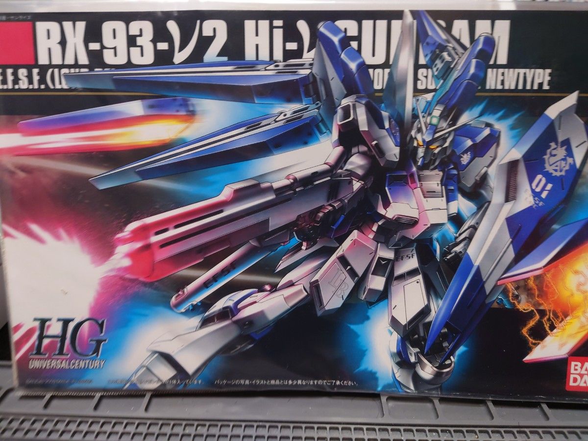 HGUC 1/144 Hi-νガンダム  ガンプラ 完成品 素組み