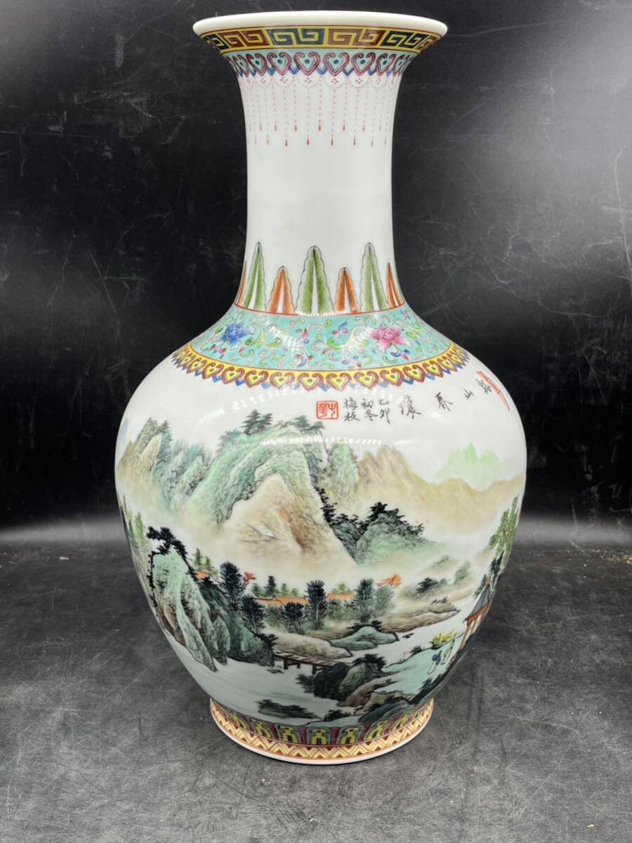 r6032915 中国古玩 色絵 花器 在銘　中華陶芸　花瓶 _画像1