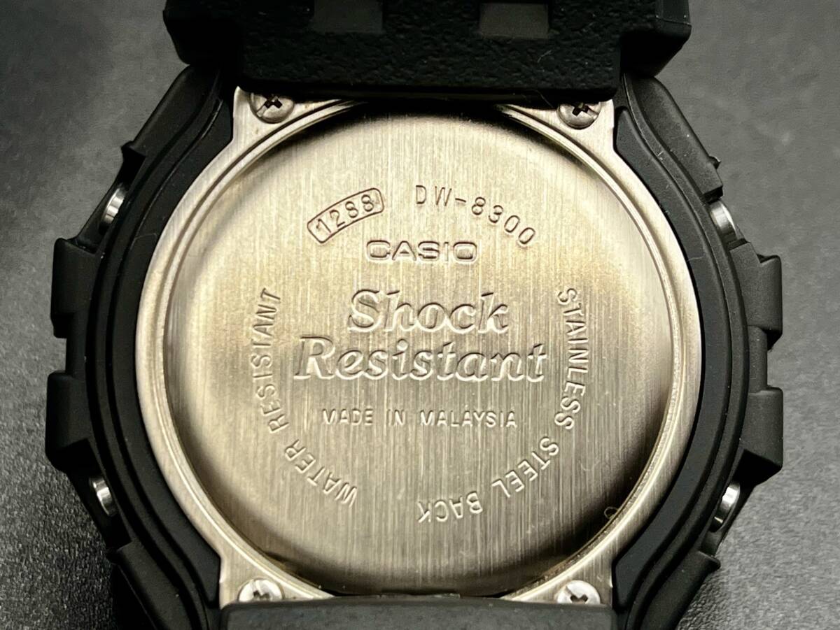 【未使用】G-SHOCK DW-8300G-1V ガンダム モデル インラインホッキー 海外 200M 本体のみ ゴールド ブラック クォーツ Gショック CASIOの画像6