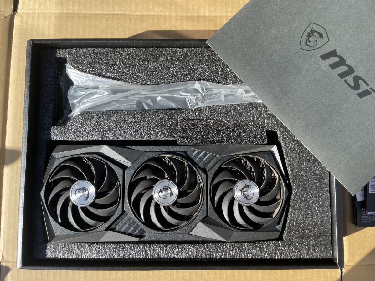 MSI GeForce RTX 3090 GAMING X TRIO 24G グラフィックボード 箱付の画像4